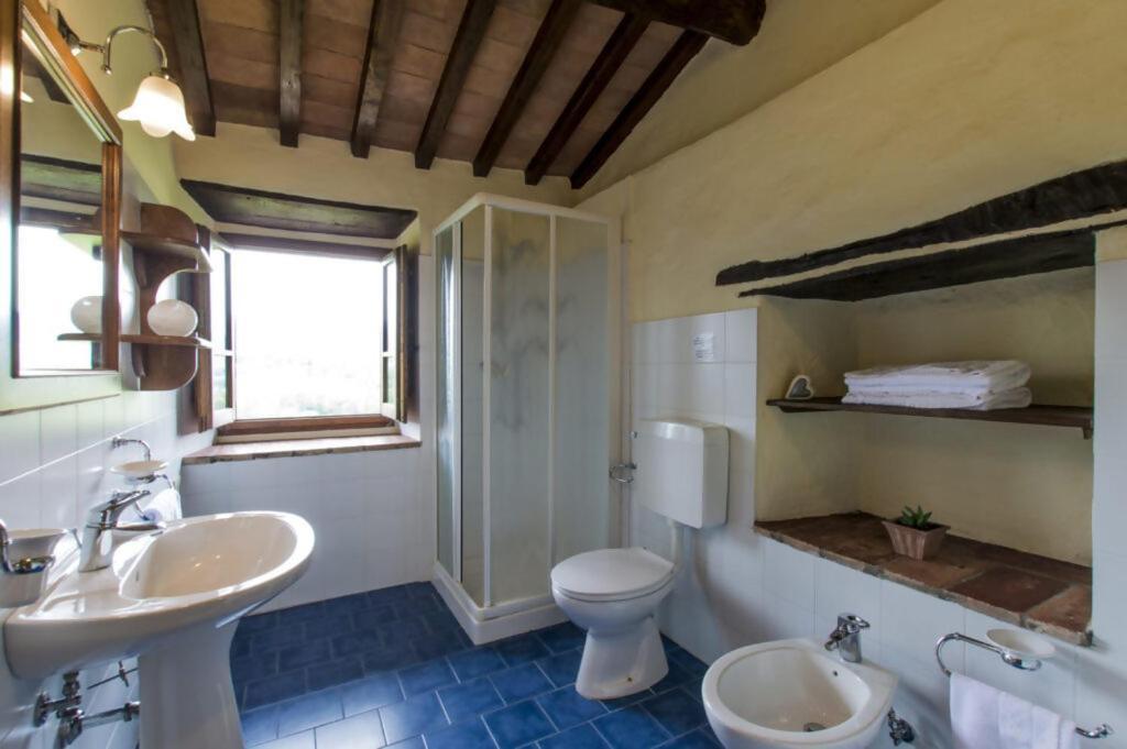 Agriturismo Podere La Casaccia Poppi Bagian luar foto